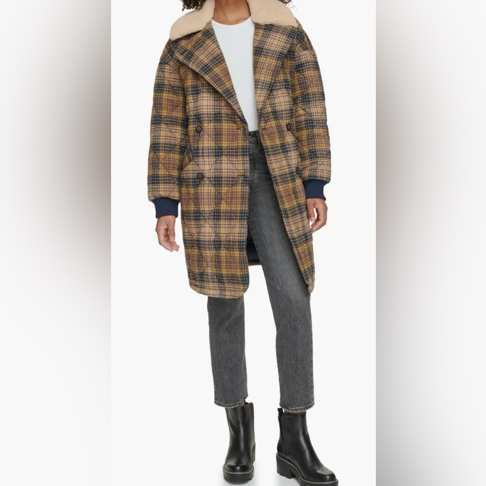 LEVI’s Quilted Plaid Double Breasted Coat with High Pile Fleece Collar NWOT